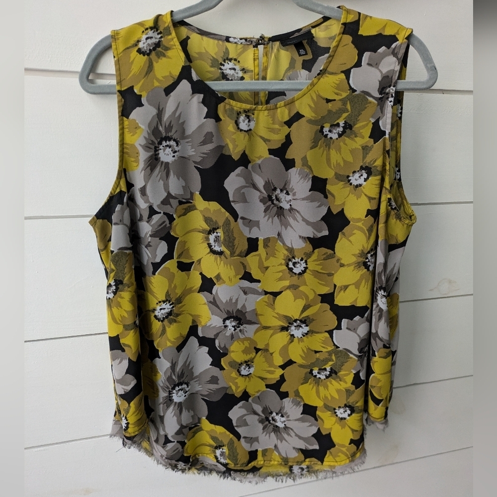 Floral tank top
